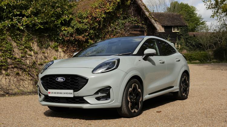 1.0 EcoBoost Hybrid mHEV ST-Line Black Package 5dr